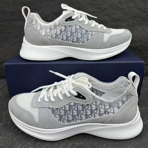 Dior B23 Oblique Gray White Chunky Sneakers - 1