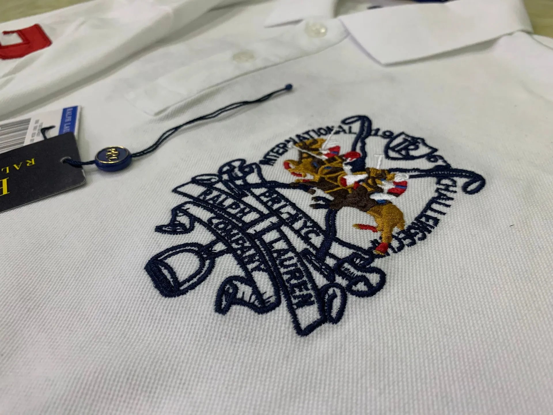 Ralph Lauren Polo Custom Fit Black Embroidered Crest Polo - 4