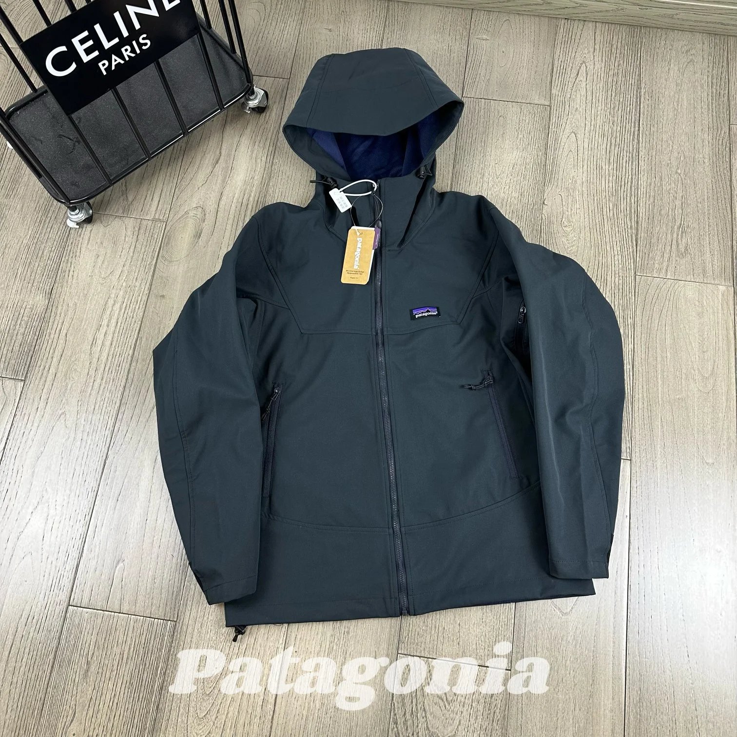 Patagonia Tres 3L Summit Series Jacket Lime Green Outerwear - 4