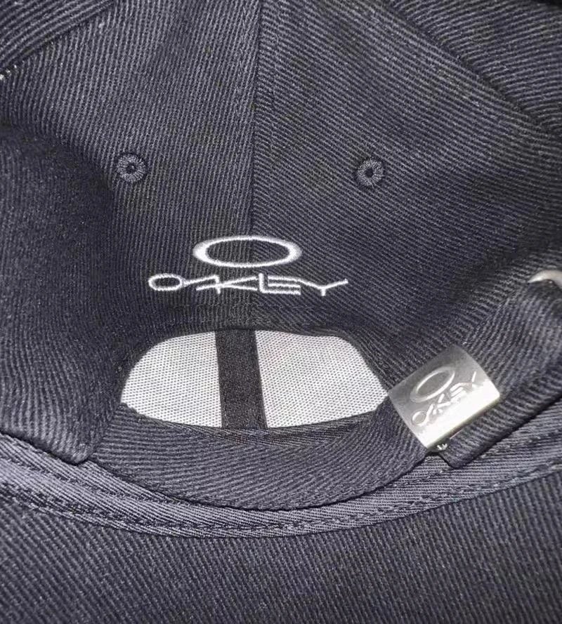 Oakley Script Logo Cap Beige Baseball Cap - 49