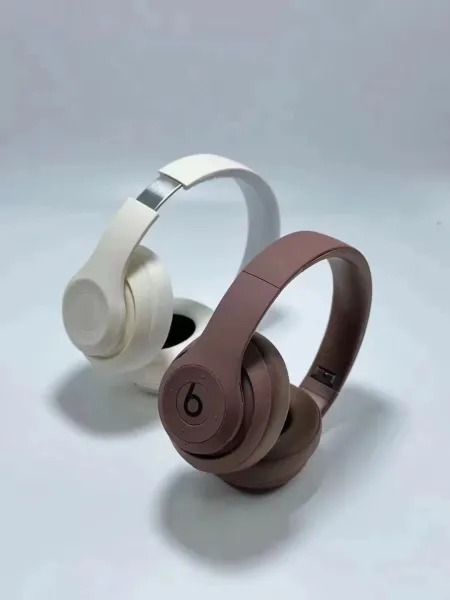 Beats Studio Pro Midnight Blue Over-Ear Headphones - 19