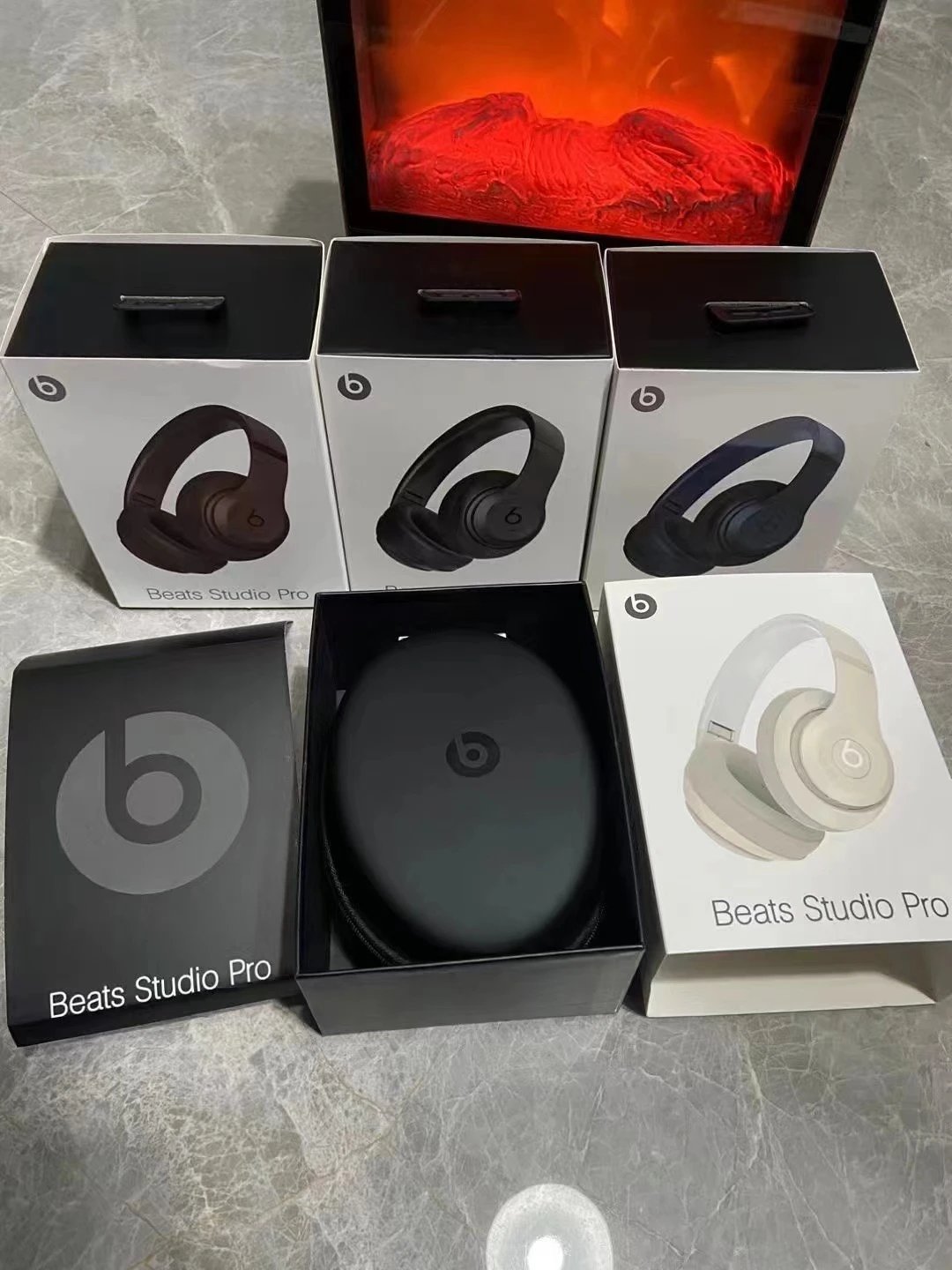 Beats Studio Pro Midnight Blue Over-Ear Headphones - 4