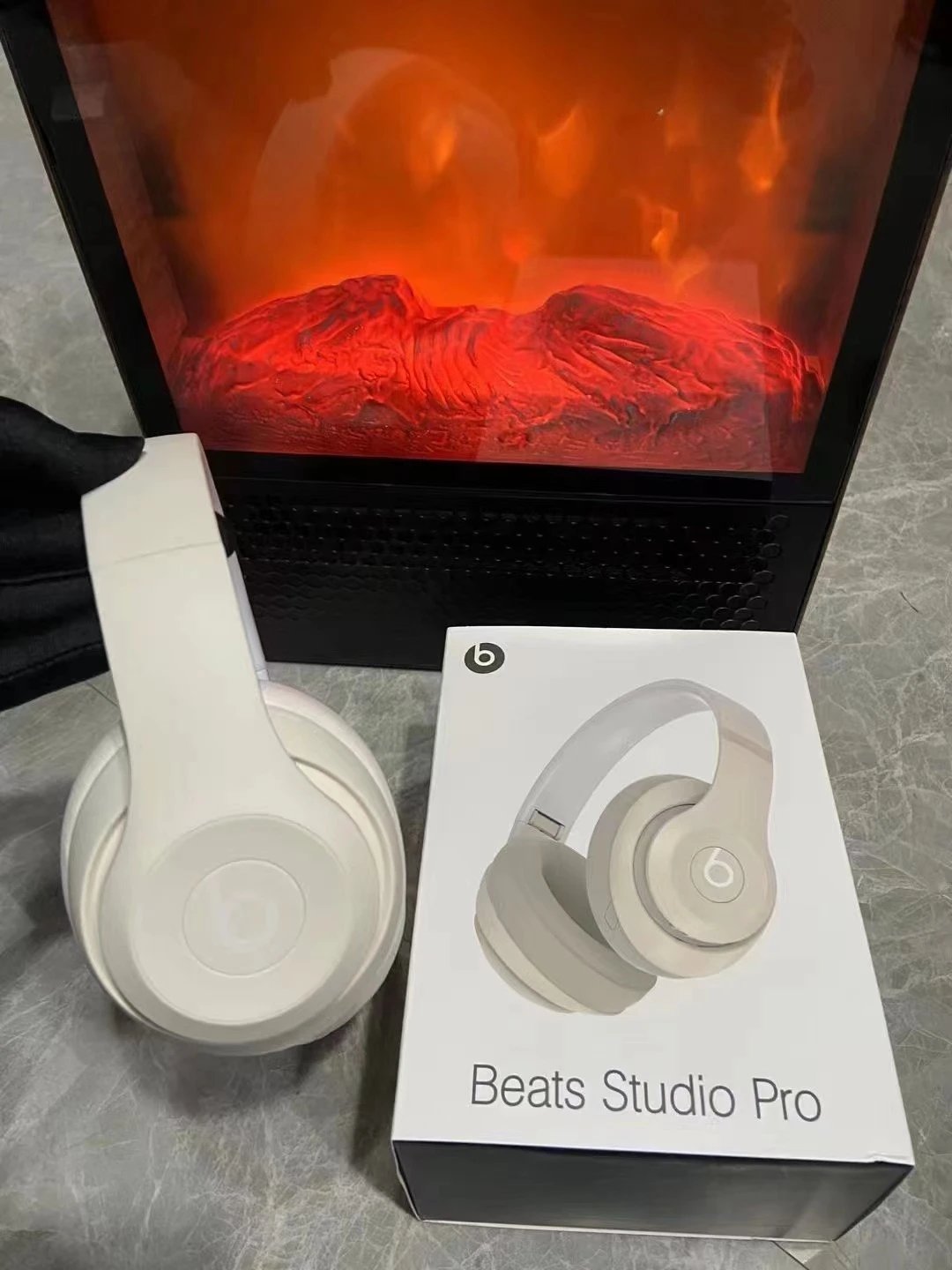 Beats Studio Pro Midnight Blue Over-Ear Headphones - 7