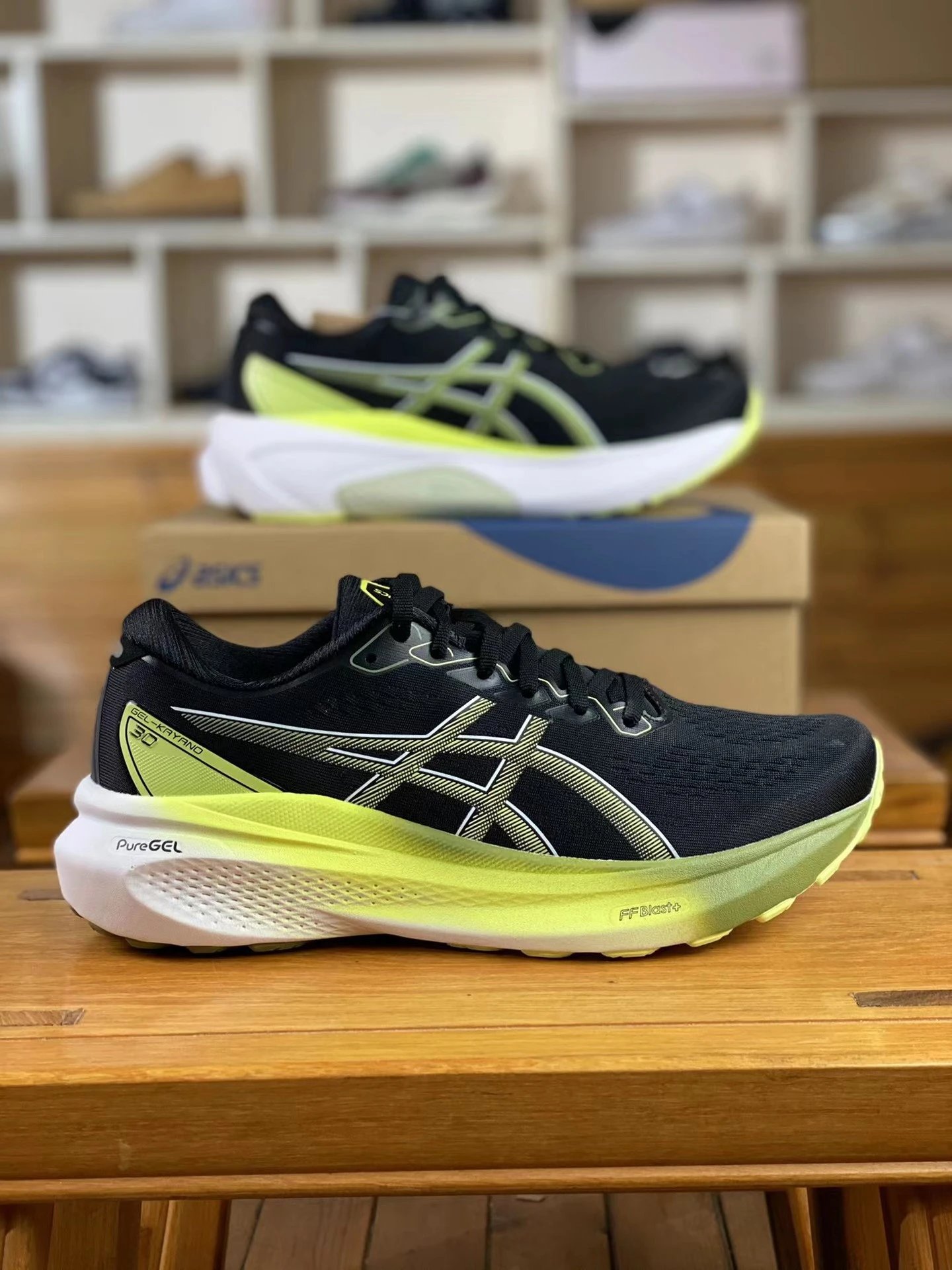 Asics Gel-Kayano 30 Black Pink Running Shoes - 6