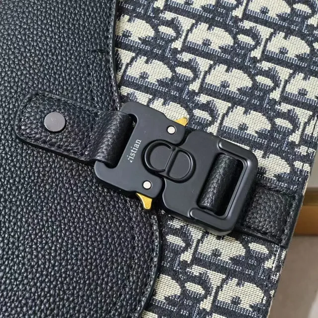 Dior Crossbody Bags Oblique-pattern flap bag with buckle closure product detail image 15