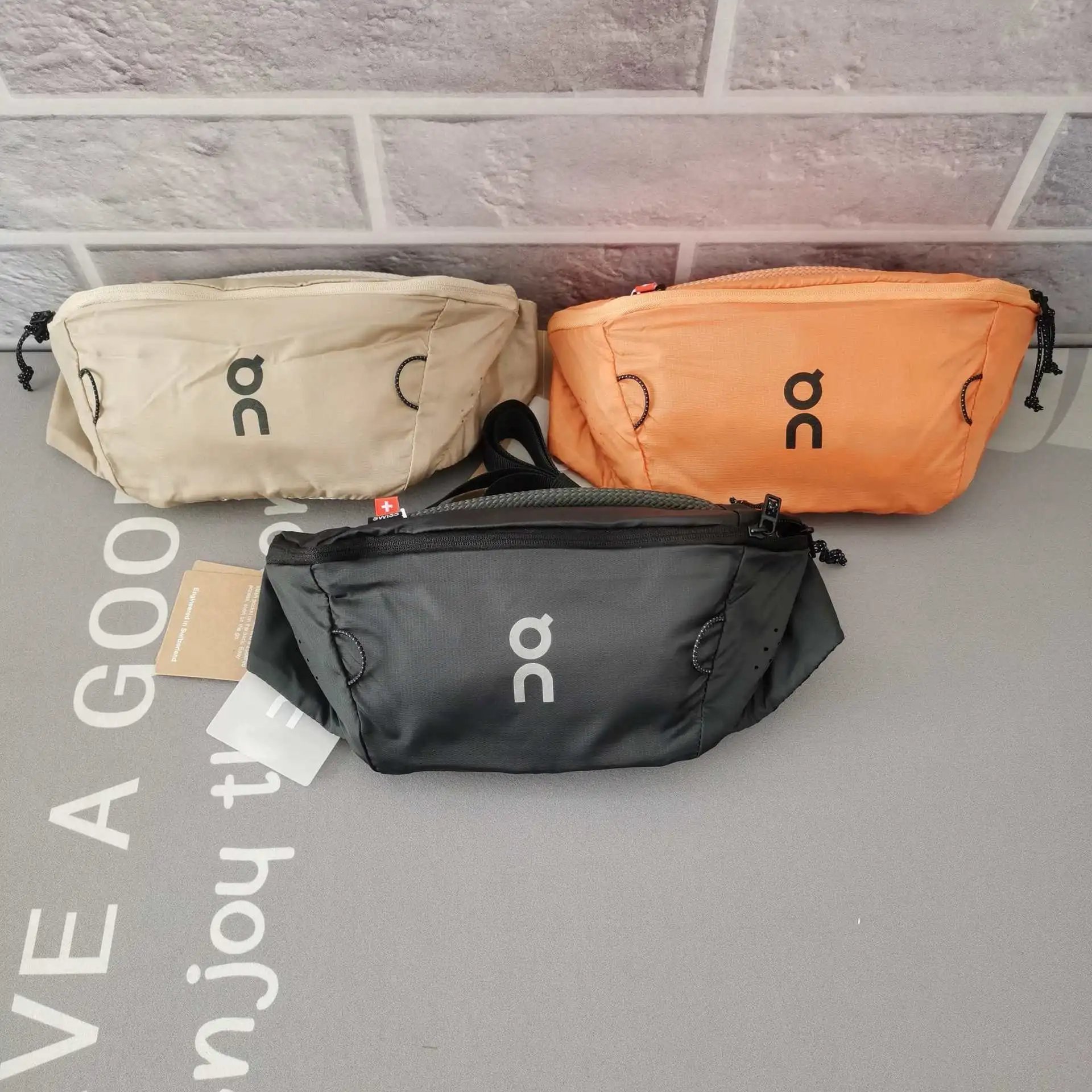 （On）WaistPackLiteLite系列新款情侣款3升透气腰包斜挎包 - 133573