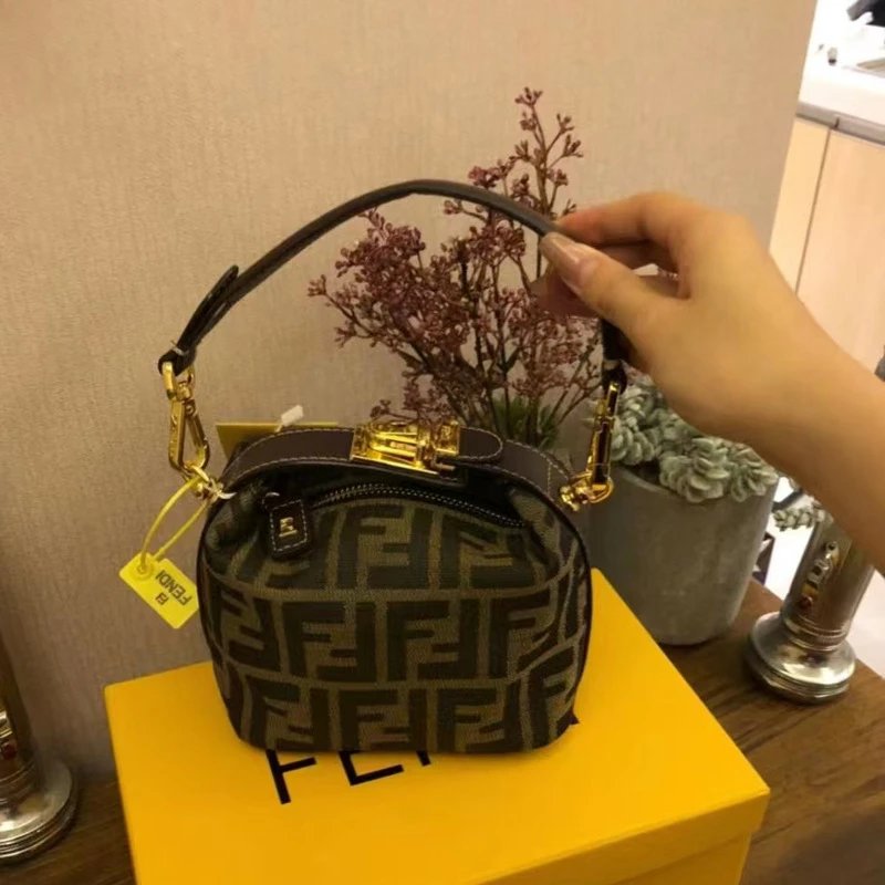 2024中古vintage饭盒包FF老花枕头包迷你单肩斜挎包min手提女包潮 - 133621