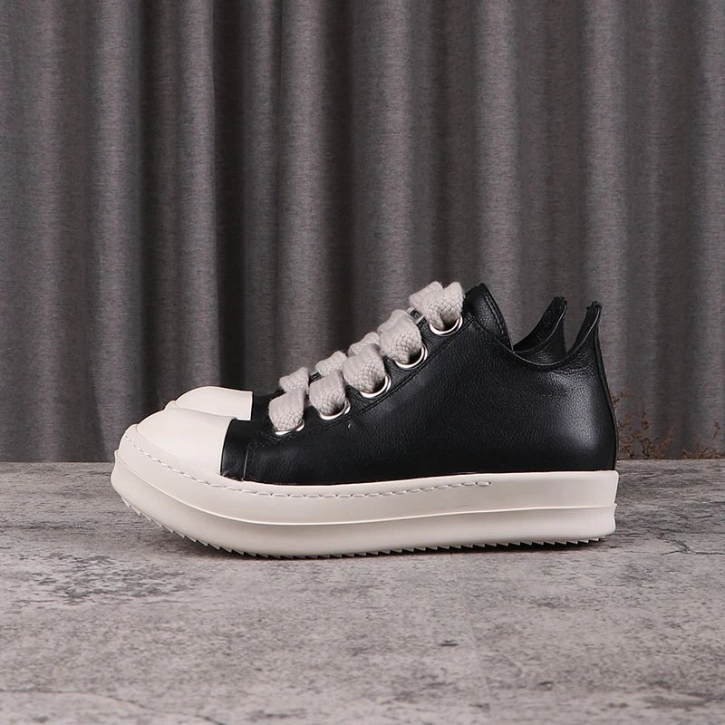 Low-top black (leather)