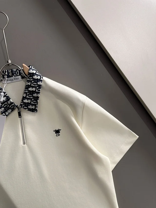 Balenciaga Matching Sets Short-Sleeve T-Shirt and Drawstring Shorts Set product detail image 19