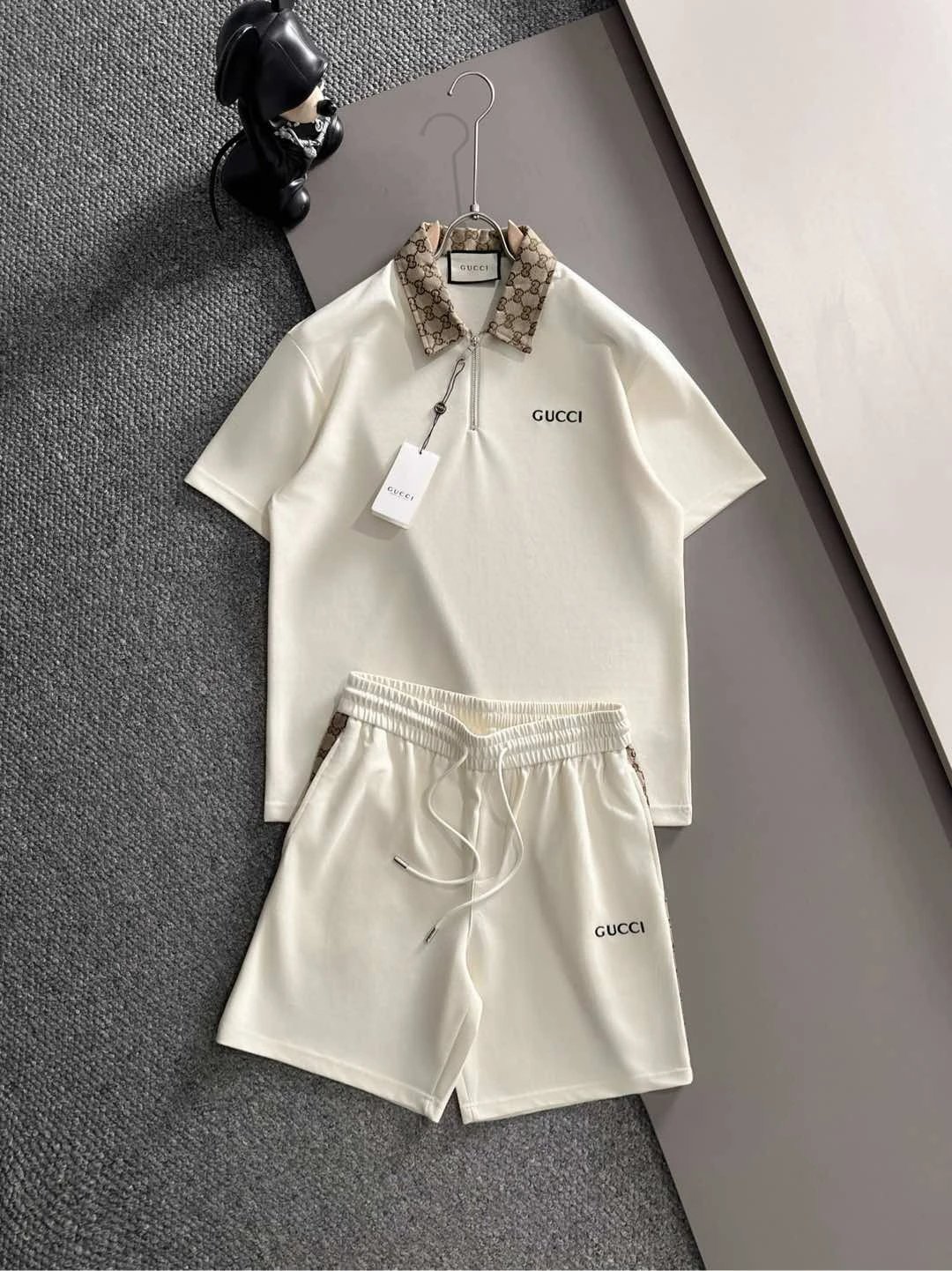 Balenciaga Matching Sets Short-Sleeve T-Shirt and Drawstring Shorts Set — H533
