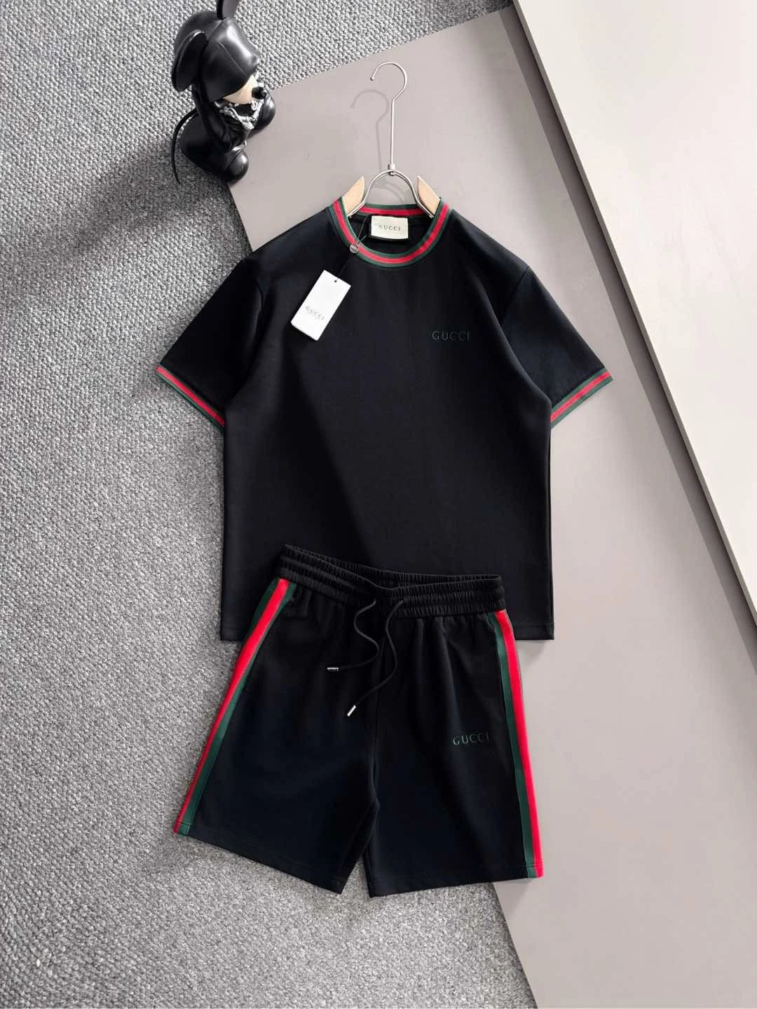 Balenciaga Matching Sets Short-Sleeve T-Shirt and Drawstring Shorts Set — H527