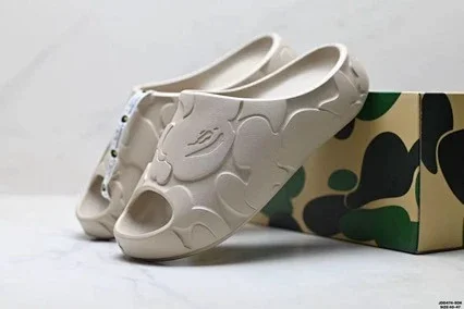 A Bathing Ape Slippers Head EVA slide product detail image 4