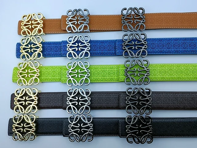Loewe Belts Anagram Buckle Embossed Leather Belt product detail image 1