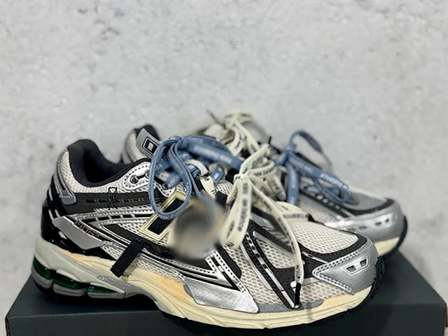 New Balance Sneakers 1906A product detail image 1
