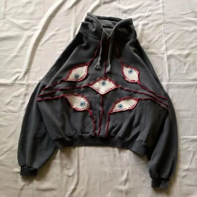 Embroidered eyes (dark gray)