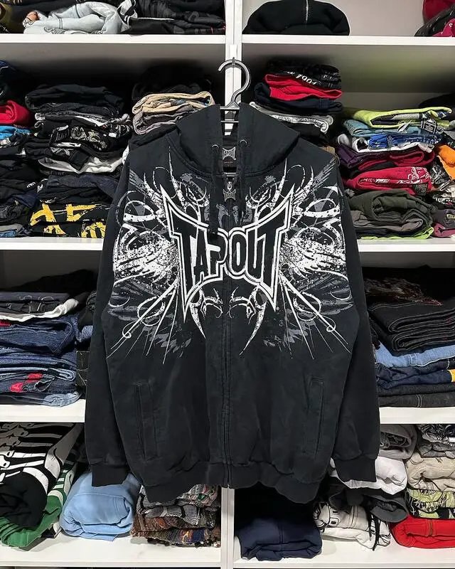 Black Tapout (Short Zipper)