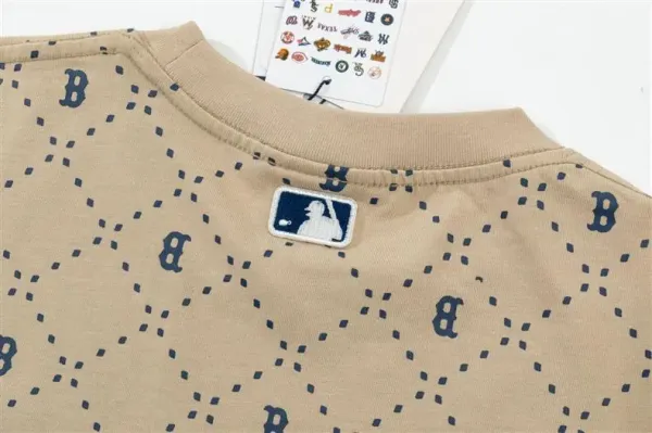 MLB New York Yankees All-Over Print T-Shirt White - 16