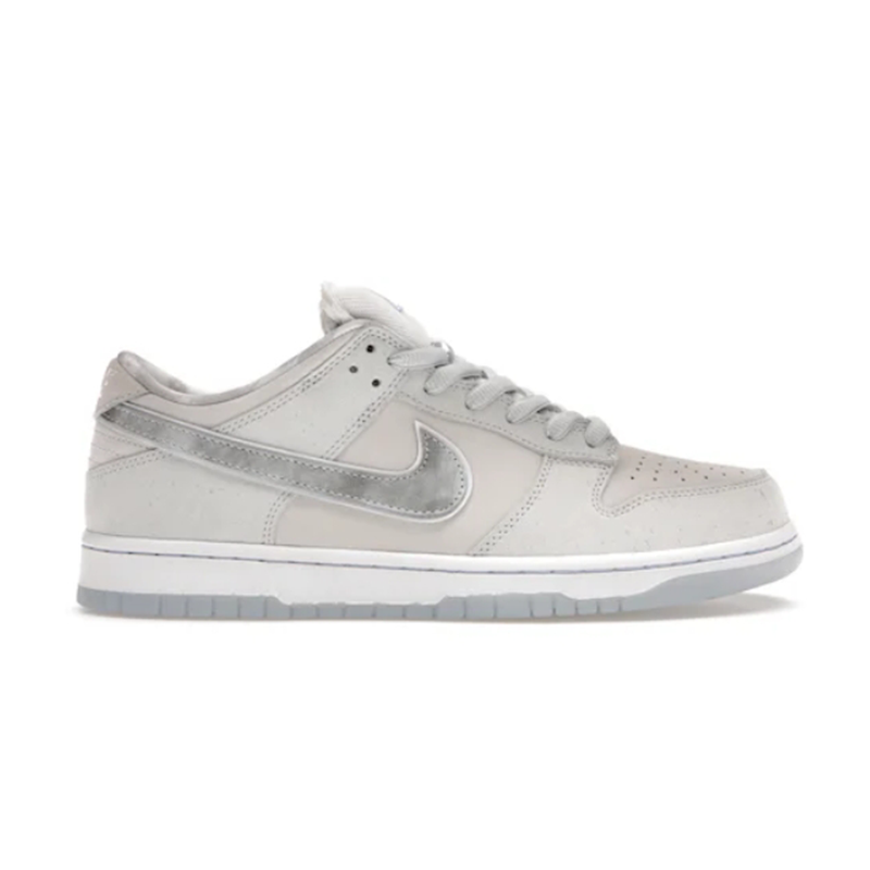 Dunk Low White Lobster