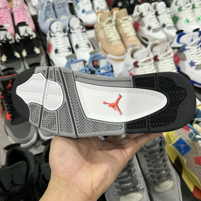 Jordan Sneakers Air 4 product detail image 36