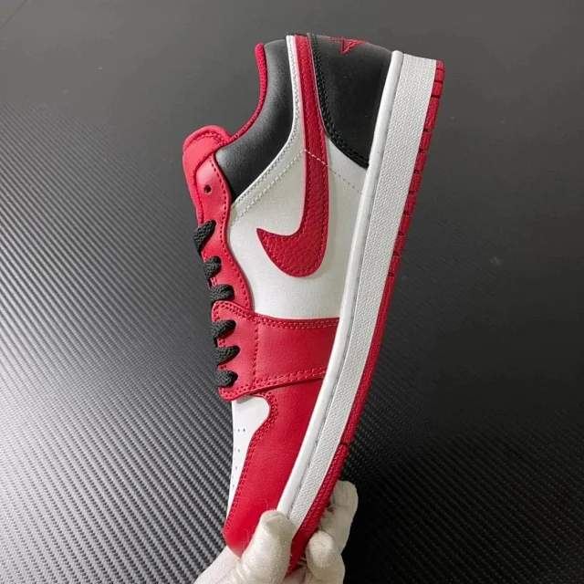 Nike Sneakers Air Jordan 1 Low product detail image 24