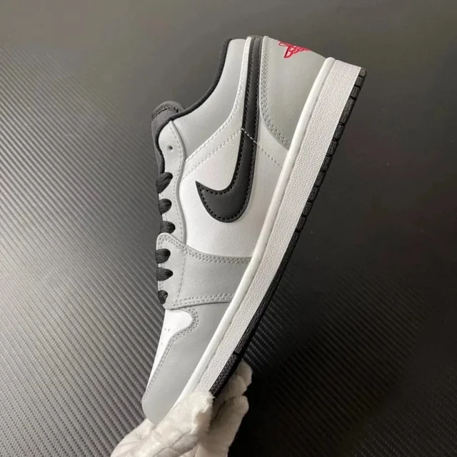 Nike Sneakers Air Jordan 1 Low product detail image 33