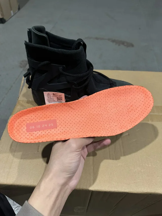 Nike Sneakers Air Fear of God 1 High-Top product detail image 18