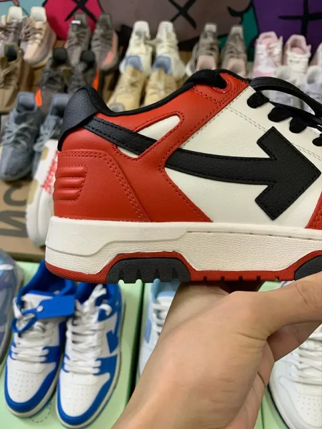 Off-White Sneakers Low-top arrow with zip-tie tag product detail image 32