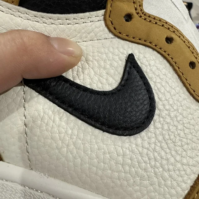 Jordan Sneakers Air 1 High product detail image 11