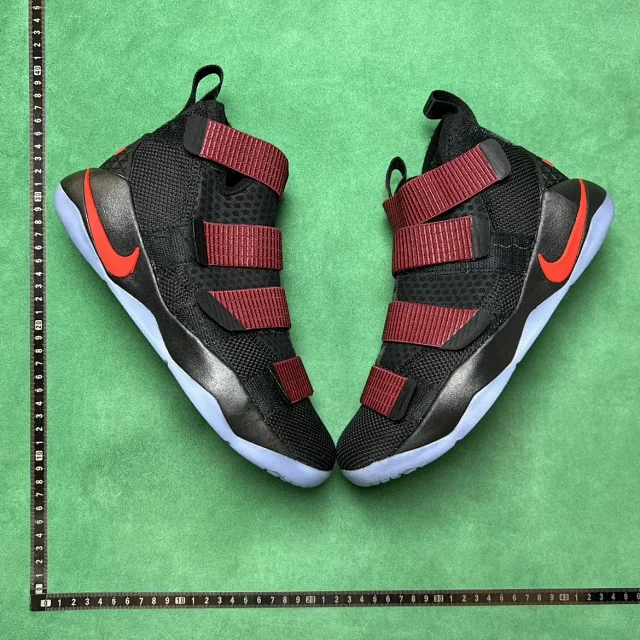 Nike Sneakers LeBron Soldier 11 Basketball product detail image 44