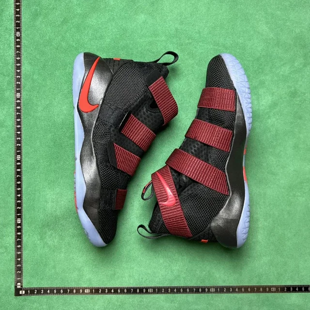 Nike Sneakers LeBron Soldier 11 Basketball product detail image 45