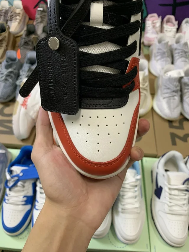 Off-White Sneakers Low-top arrow with zip-tie tag product detail image 34