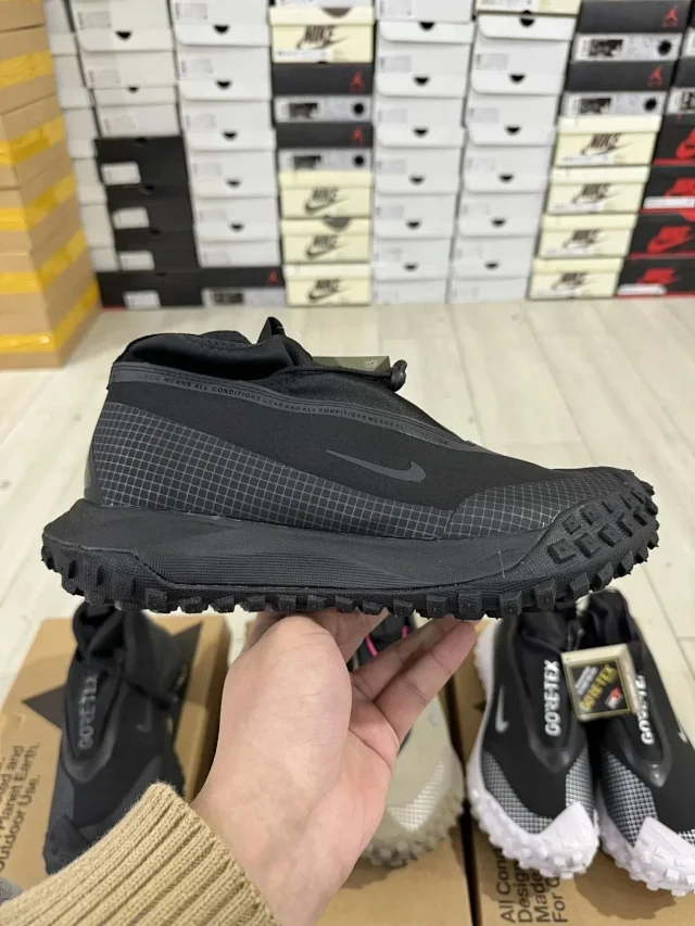 Nike Boots ACG Mountain Fly GORE-TEX product detail image 1