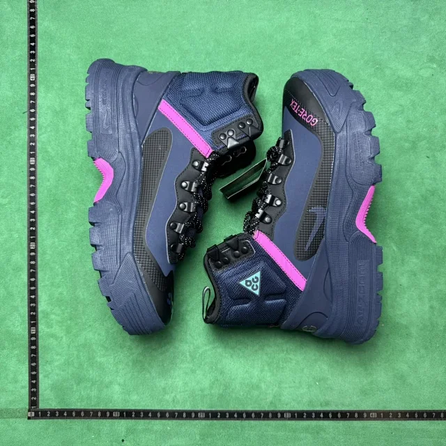 Nike Boots ACG GORE-TEX hiking product detail image 19
