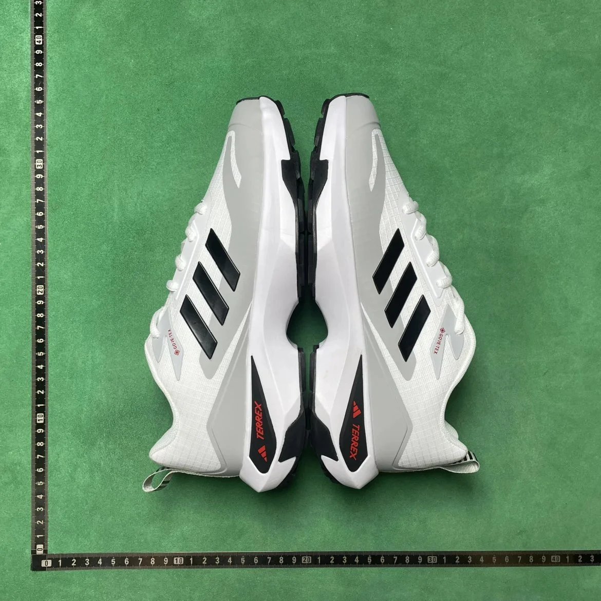 adidas Sneakers Terrex low-top trail image 9