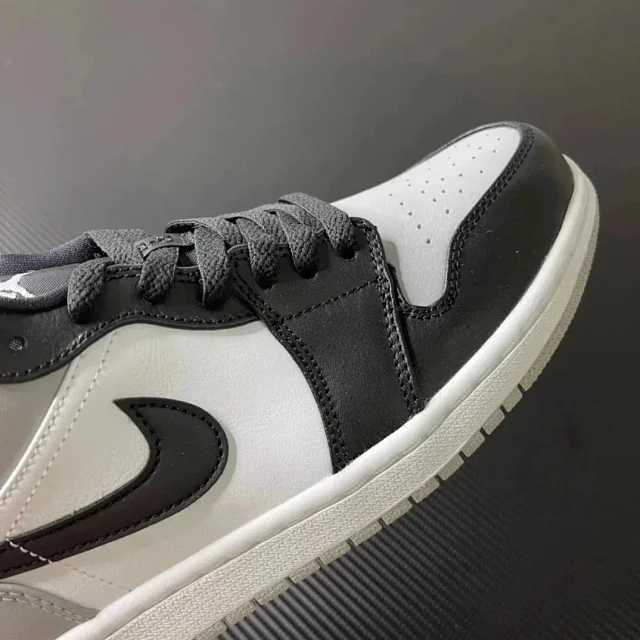 Nike Sneakers Air Jordan 1 Low product detail image 3