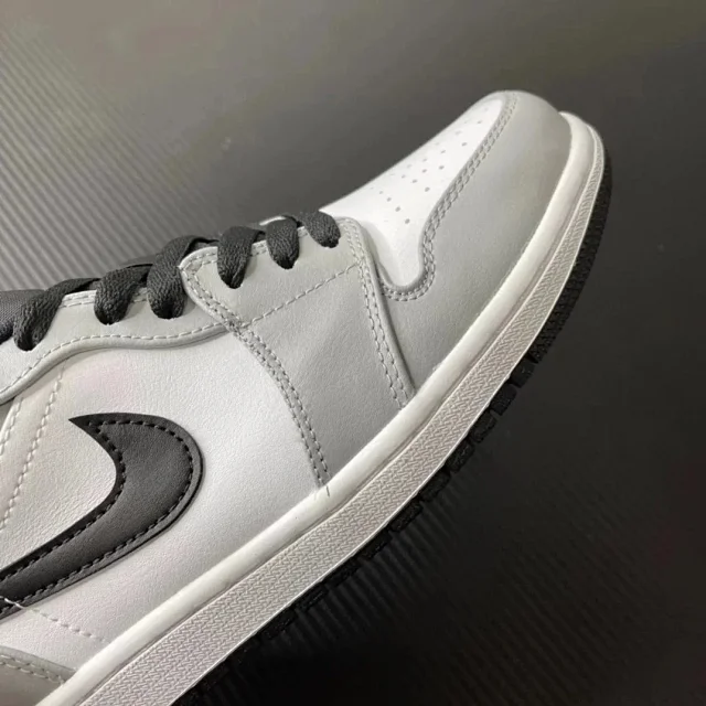 Nike Sneakers Air Jordan 1 Low product detail image 30