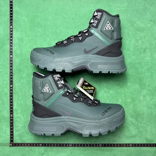 Nike Boots ACG GORE-TEX hiking product detail image 44
