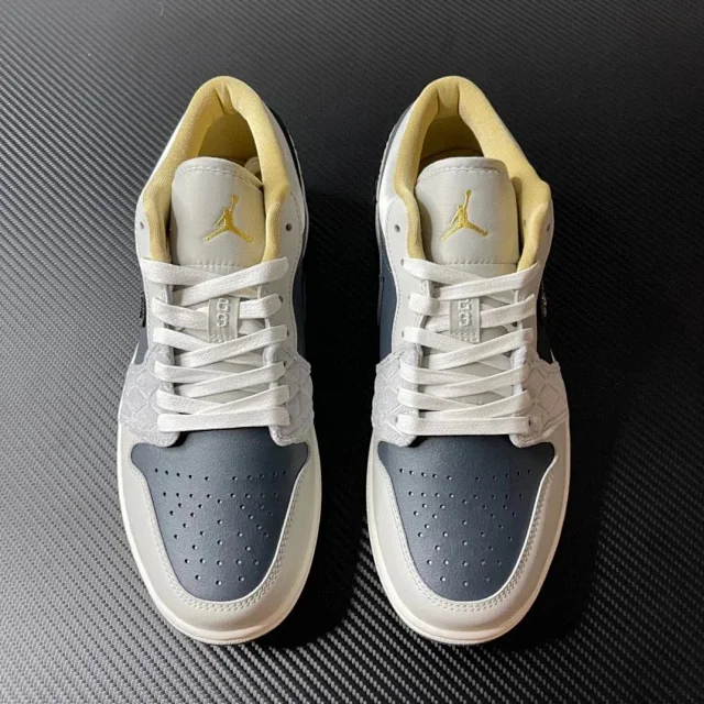 Nike Sneakers Air Jordan 1 Low product detail image 43