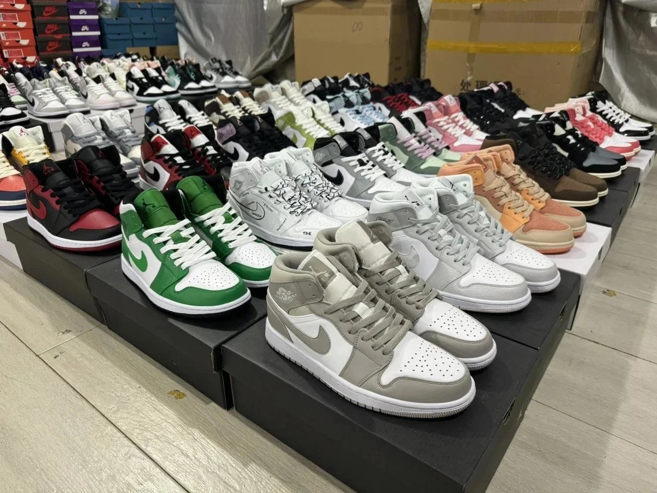 Nike Sneakers Air Jordan 1 Mid image 2