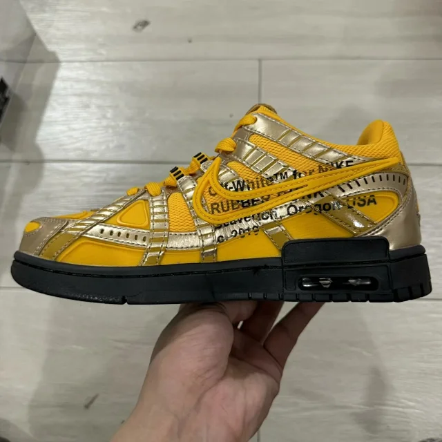 Nike Sneakers Air Rubber Dunk x Off-White product detail image 4