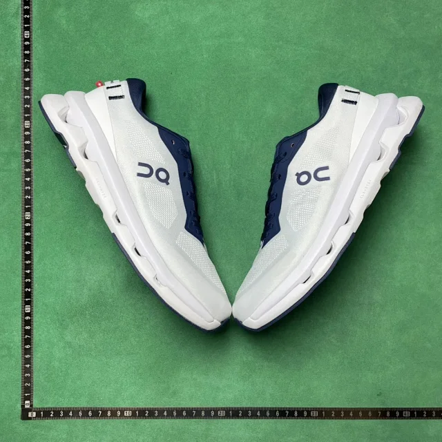 On Sneakers Low-Top Mesh with CloudTec Sole product detail image 24