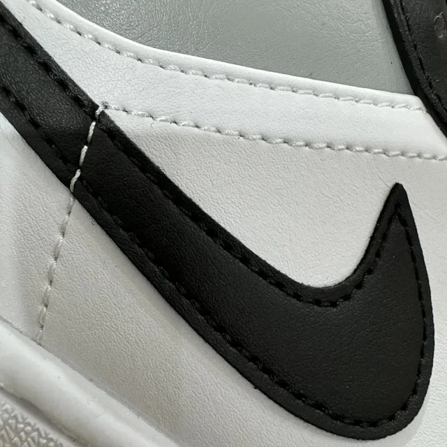 Nike Sneakers Air Jordan 1 Low product detail image 9