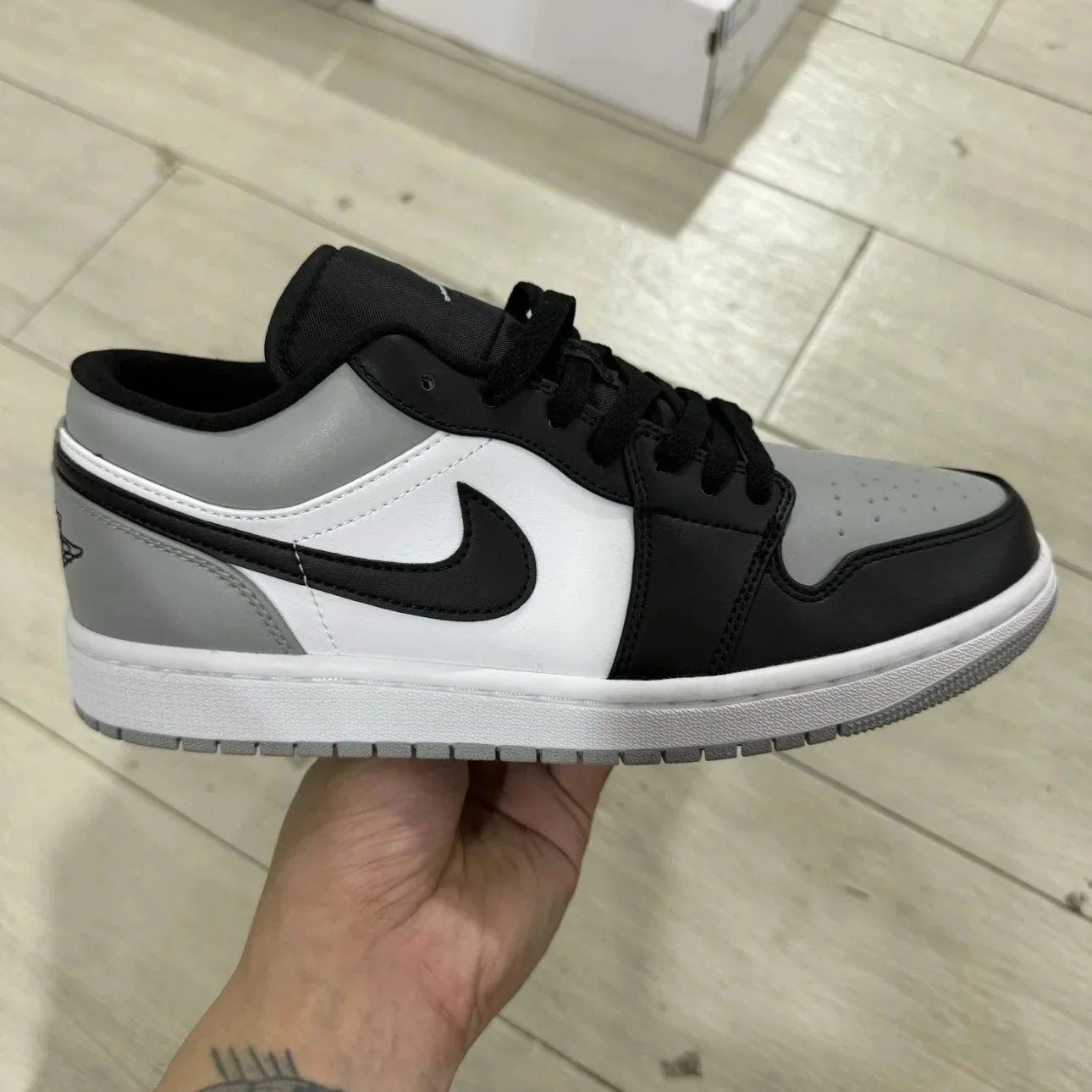 Nike Sneakers Air Jordan 1 Low image 8