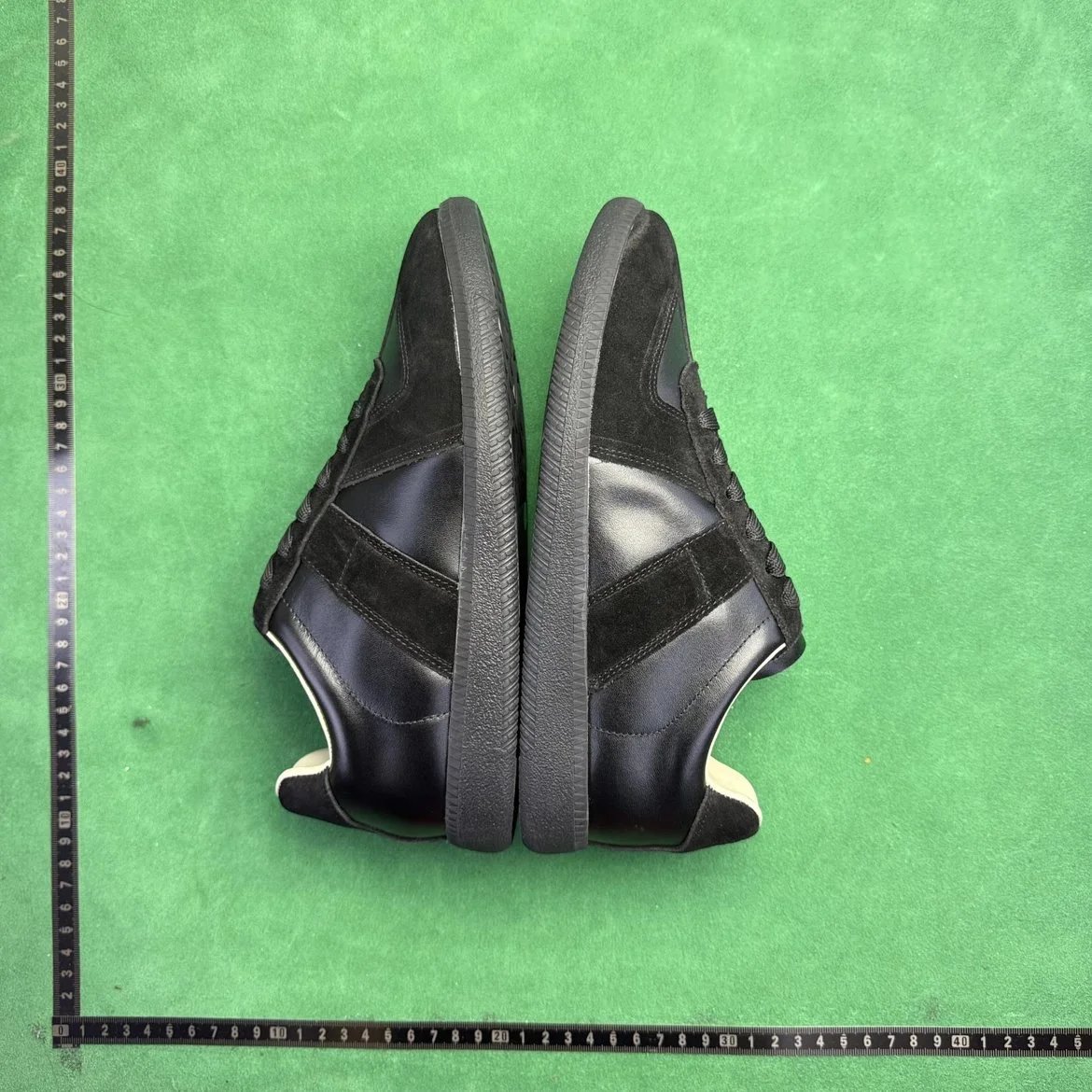 Unbranded Sneakers TT6 low-top leather lace-up with suede overlays image 2