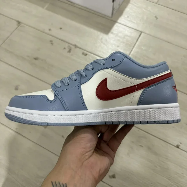 Nike Sneakers Air Jordan 1 Low product detail image 12