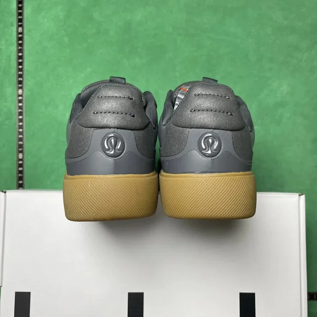 Unbranded Sneakers Low-Top Lace-Up with Gum Sole product detail image 9