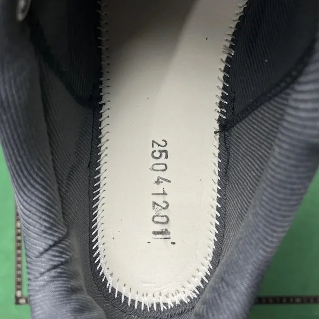 Unbranded Sneakers Low-Top Lace-Up with Gum Sole product detail image 24
