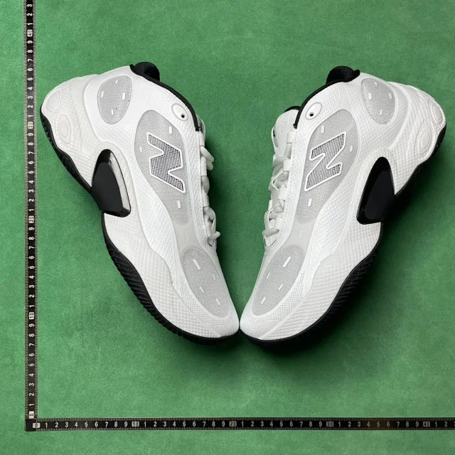 New Balance Sneakers Low-Top Basketball product detail image 64