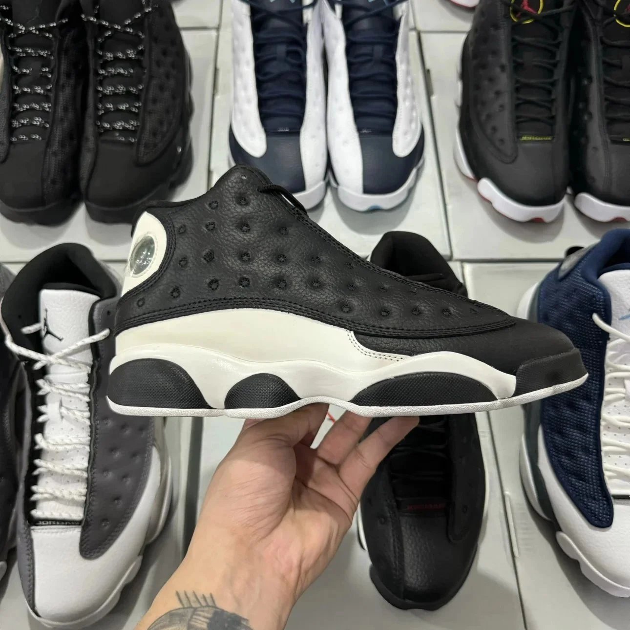 Jordan Sneakers Air 13 high-top basketball image 6
