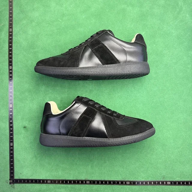 Unbranded Sneakers TT6 low-top leather lace-up with suede overlays product detail image 21